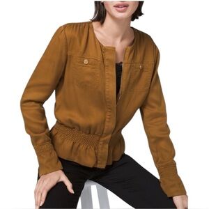 White House Black Market Modern casual peplum full-zip Smocked chic Soft Jacket